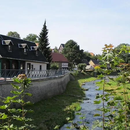 In Mit Grosser Terrasse Holiday home Grossschoenau
