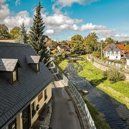In Mit Grosser Terrasse Grossschoenau